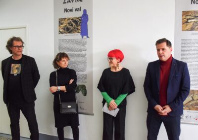 Troubled relations: Collaboration between research and presentation of material and intangible cultural heritage