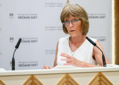 Intervju z letošnjo dobitnico Murkove nagrade za življenjsko delo, dr. Marijo Mojco Terčelj: