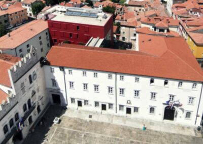 Karierna priložnost