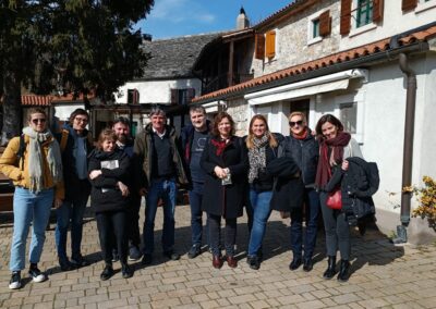 Mednarodni strokovni simpozij o prenosu rokodelskih znanj in izkušenj