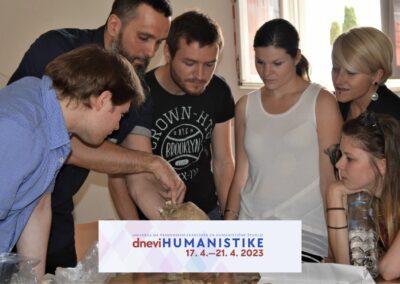 Raziskovalne poti UP FHŠ