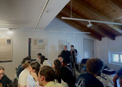 Odkrivanje večjezičnosti – delavnica v okviru izobraževalnega dne na temo manjšinskih jezikov