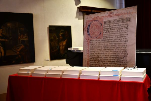 FHŠ prevzela faksimile statuta Kopra iz leta 1423
