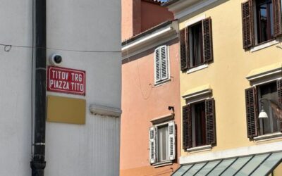 Skupina raziskovalcev na UP FHŠ za ohranitev zgodovinskega poimenovanja ulic in trgov v Kopru