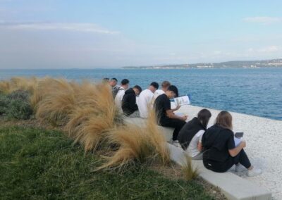 Gimnazijci na terenskih geografskih vajah raziskovali slovensko obalo