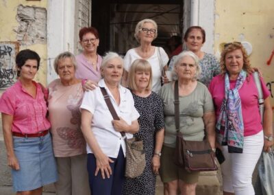 Babištvo nekoč in danes: »Babištvo je prototip sodelovanja med ženskami«