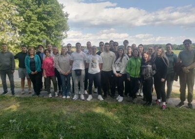 Esercitazioni sul campo di due giorni, per gli studenti di geografia nel nord-est della Slovenia