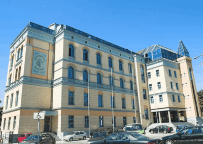 Vabilo na Erasmus+ gostujoči predavanji članov Inštituta za literarne študije Univerze v Opolu, Poljska