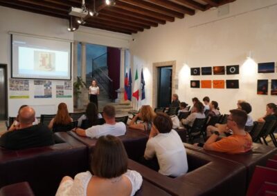 Zaključna predstavitev del študentov Oddelka za italijanistiko